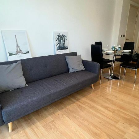 Canary Luxury Modern 1 Bedroom Apartment London Exterior foto